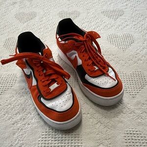 Wmns Air Force 1 Shadow 'Cracked Leather - Rush Orange' (Women’s 8)